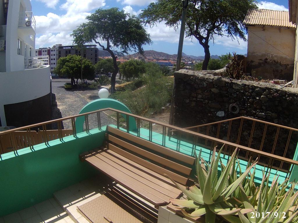 Bed and Breakfast Arla Residential Mindelo Exterior foto